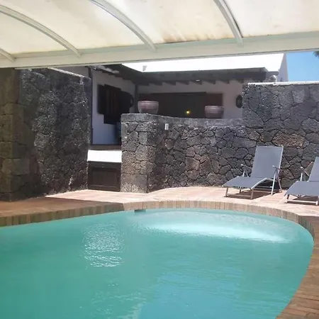 Playa Del Cable Sleeps 6 Pool Wifi Argana